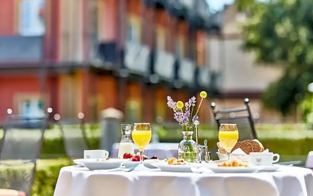 Allee Hotel