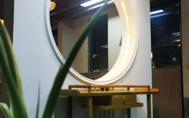 LeJu Courtyard house