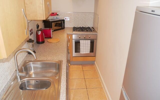 New Sleek 1Bd Flat Super Central Liverpool City