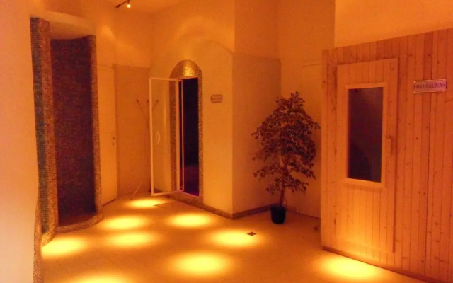 Hotel Antares