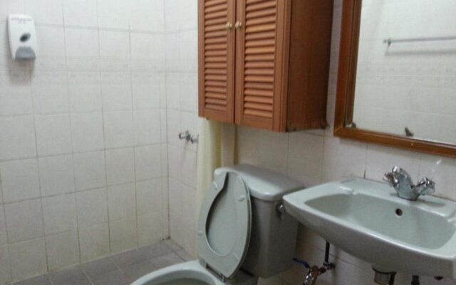 Jinhold Hotel & Serviced Apartment