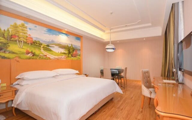 Vienna International Hotel (Jingzhou Xintiandi)