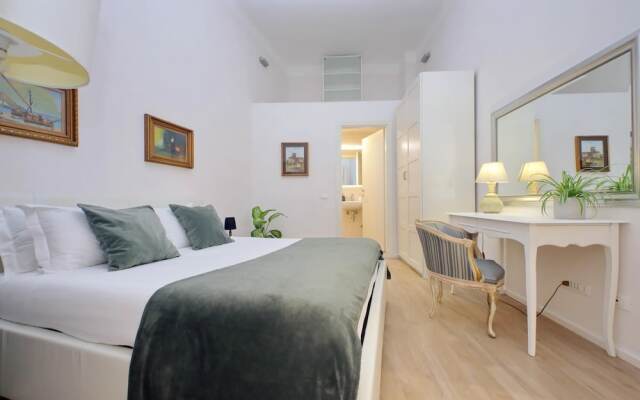 Treasurerome Carmen Suite 2BR