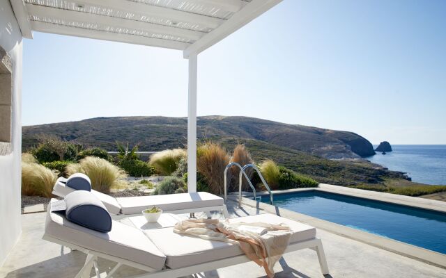 Milos Breeze Boutique Hotel