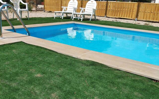 Beautiful Holiday Home in Deltebre Near Beach