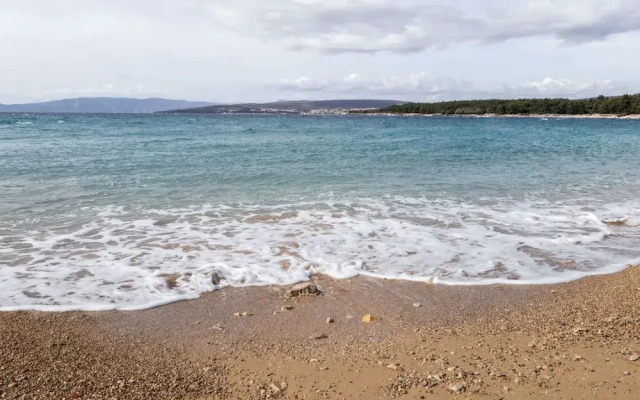 Modern Apartment in Punat With Balcony