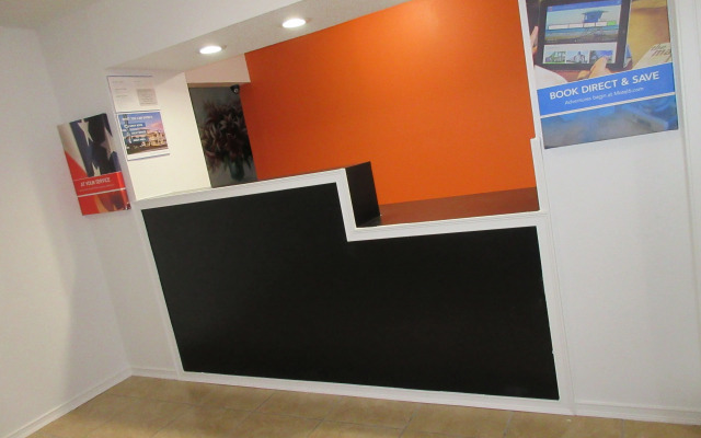 Motel 6-Saint Robert, MO