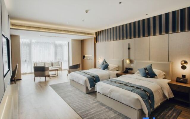 QIANDONGHOTEL