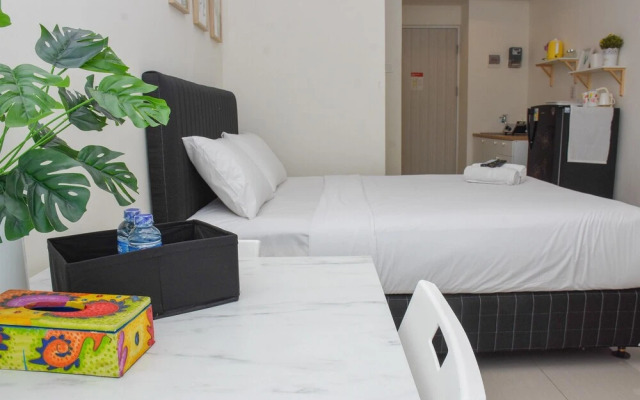 Comfort And Nice Studio At Grand Kamala Lagoon Apartment