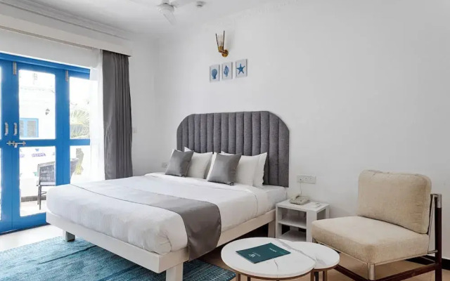 Azalea By Stone Wood Carmona