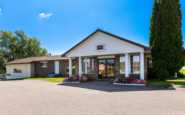 Quality Inn Lakefront