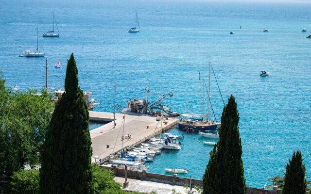 Ozren - Amazing sea View - A2