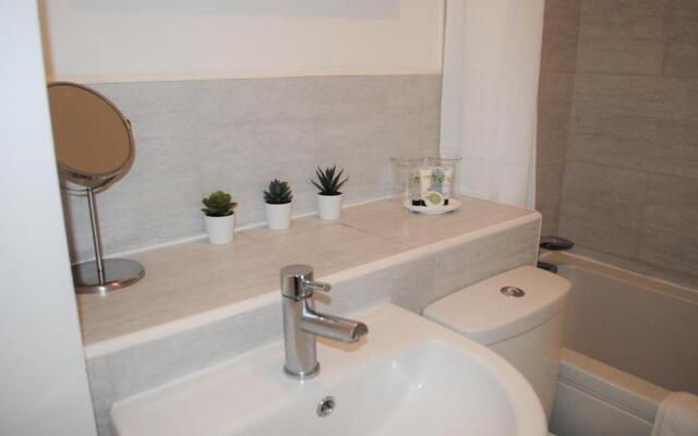 Bellevue Apartment