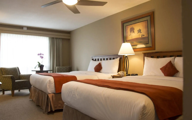 Tonquin Inn