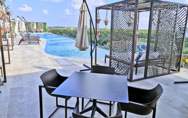 Menesse Tulum by Spot Rentals