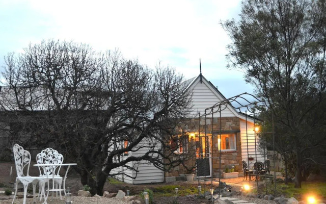 Mulberry Cottage Unique B&B