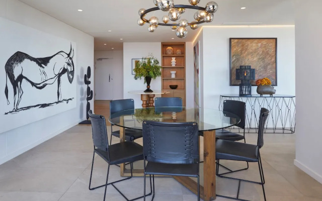 Xenia Signature Collection by Totalstay