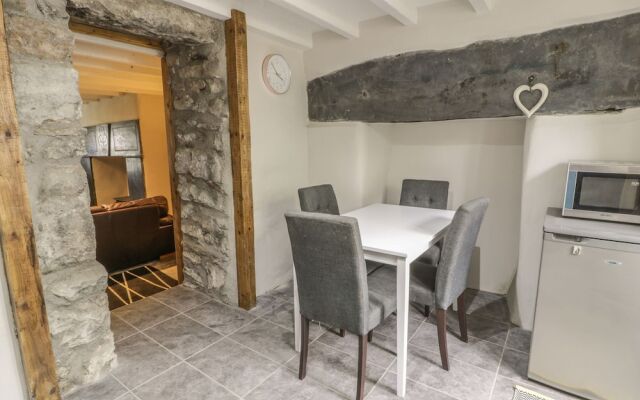 Ffynnon Cottage