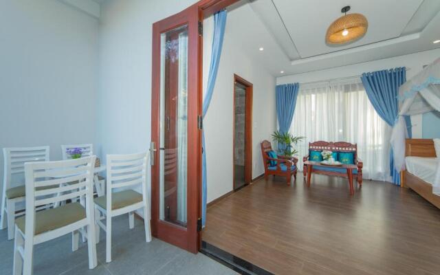 Sea Village Homestay