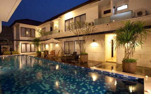 M Residence Menteng