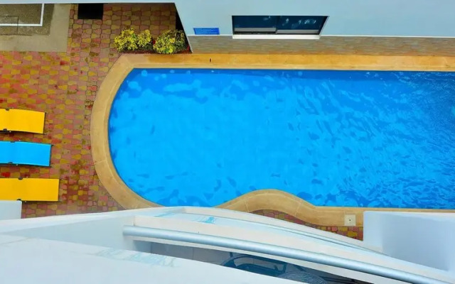Hotel Casablanca Suites