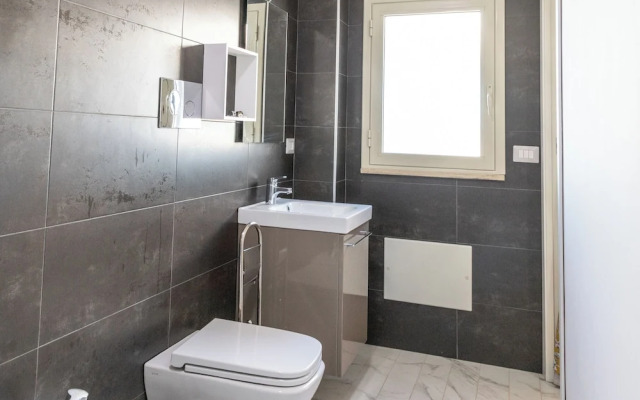 Residence con Piscina e Giardino