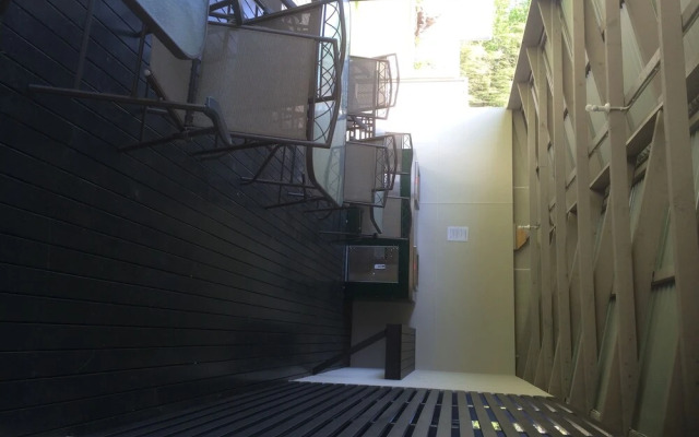Hanging Rock Family Motel