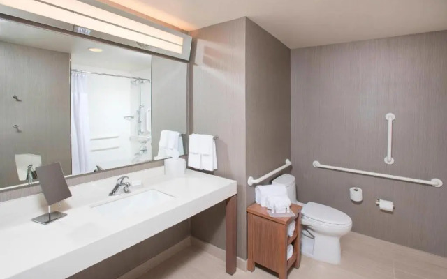 Courtyard Redwood City