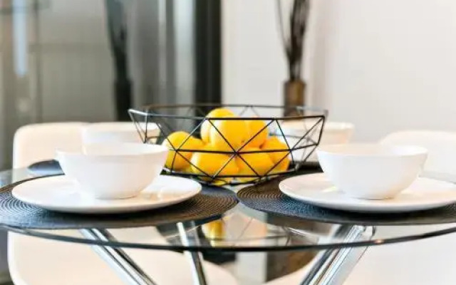 Complete Host Leopold Apartments