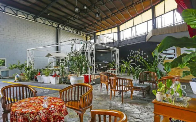 OYO 92218 Pondokan Nadita Homestay Syariah