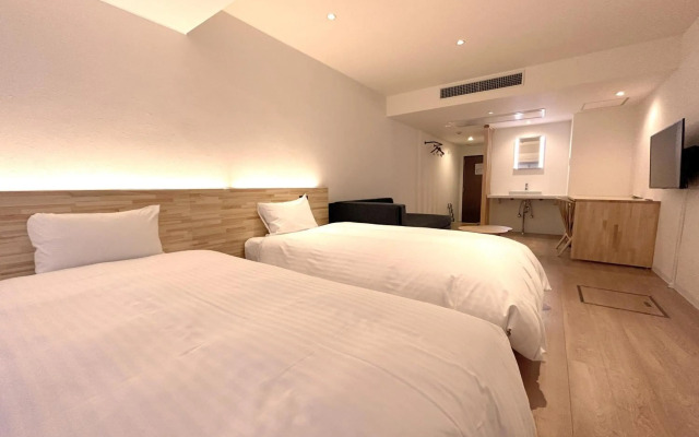 Kochi Sunrise Hotel