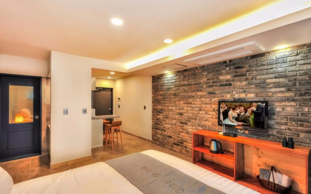 Geojae Green Hue Pension