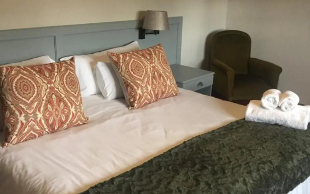 Olive Tree Lodge