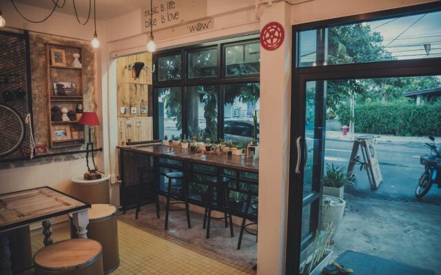 Spinning Bear Hostel