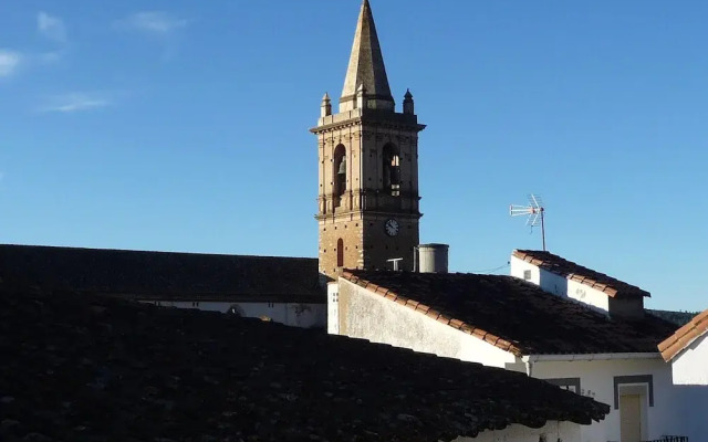 House With 2 Bedrooms in Alájar, With Wonderful Mountain View and Furn