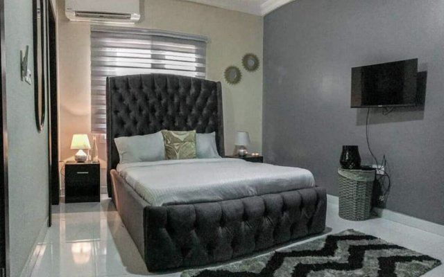 Lovely 2-bedroom Apartment Located in Lekki