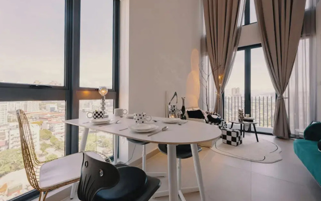 NaiBnB @ The Colony by Infinitum