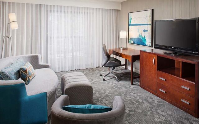 Country Inn & Suites by Radisson Columbus Edinburgh