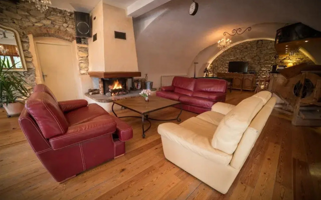 Chalet Les Moineaux : Gites et Chambres d'Hotes