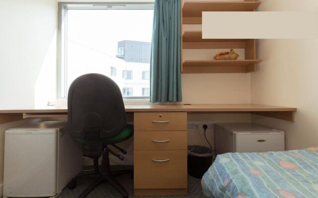 Friendship House - Hostel