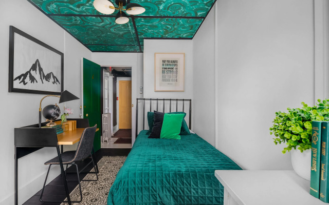 Twin Gables of Woodstock