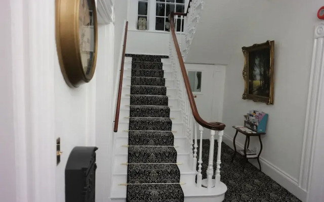 White Linen Whitby, Room Only