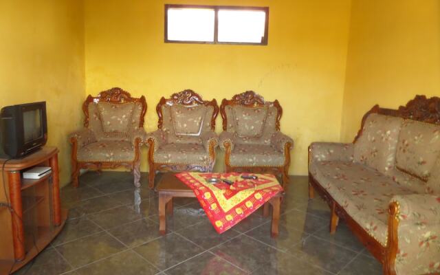 Lawang Sari Homestay