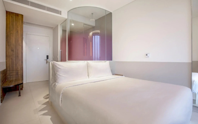 Wink Hotel Danang Centre - 24hrs Stay