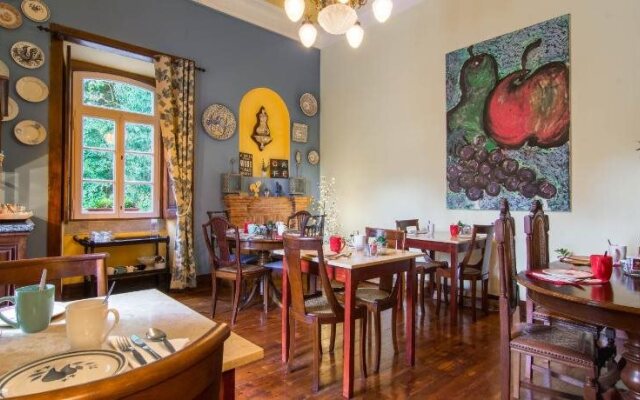 Chalet Relogio Guesthouse