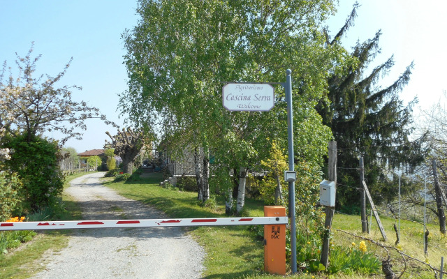 Agriturismo Cascina Serra