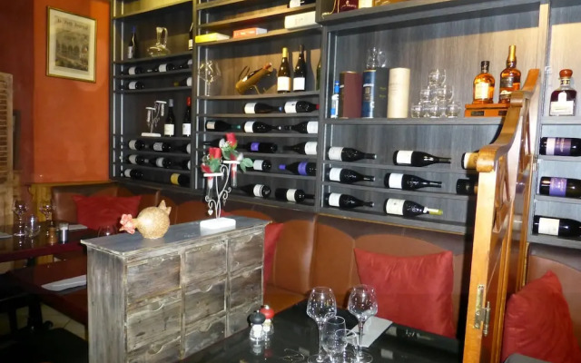 Hotel Le Vieux Bistrot