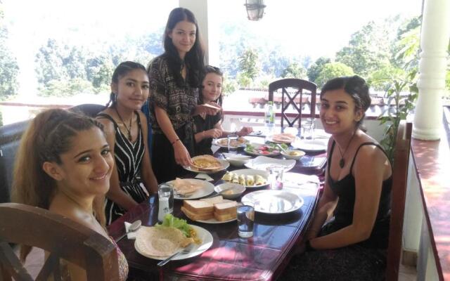 Yoho Jayamali Homestay