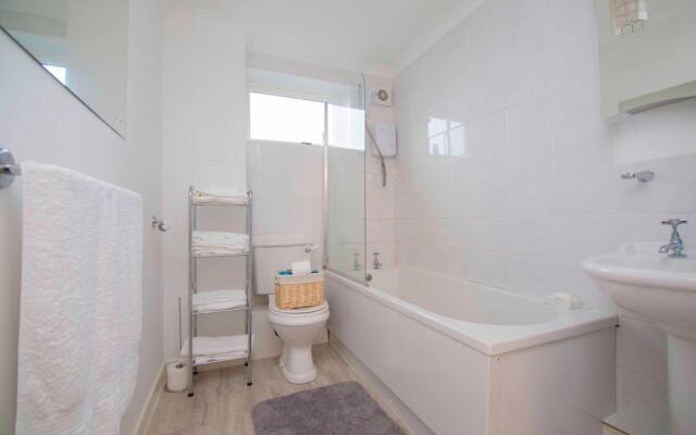 Laighpark View Apartment