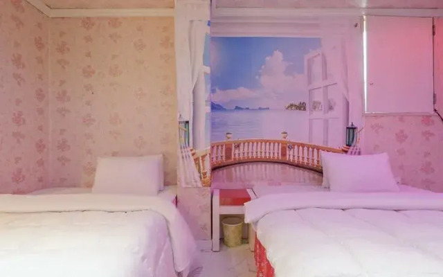 Chungju G Hotel